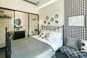 Goodnight hotel first floor double bed room 105